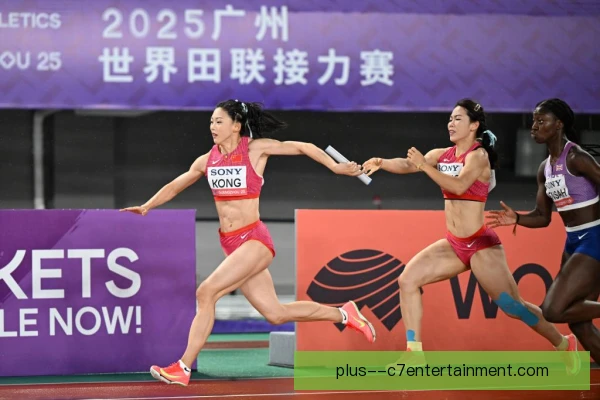 四乘四百米接力呼吸节奏训练：分段换气保持步频